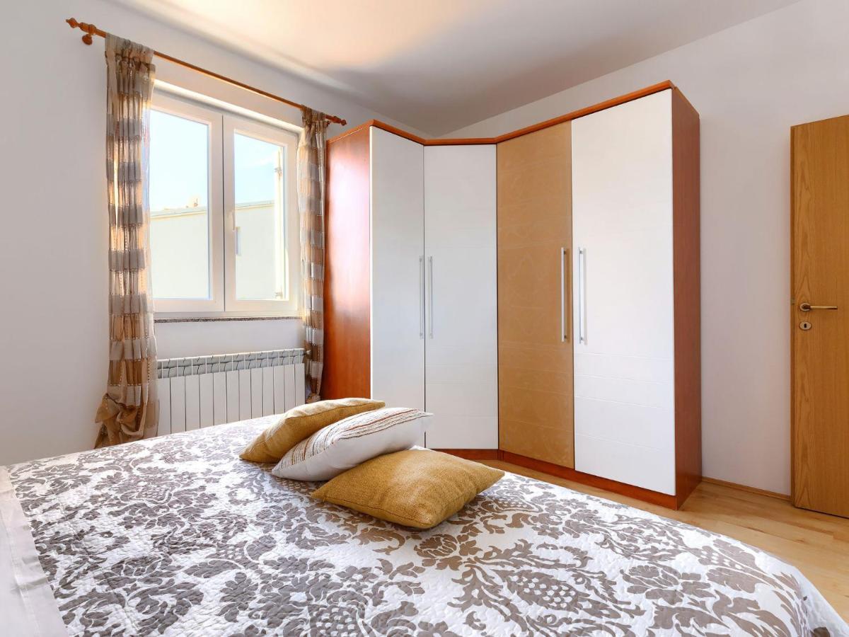 Holiday Home House Eric&Paolo By Interhome Pula Extérieur photo